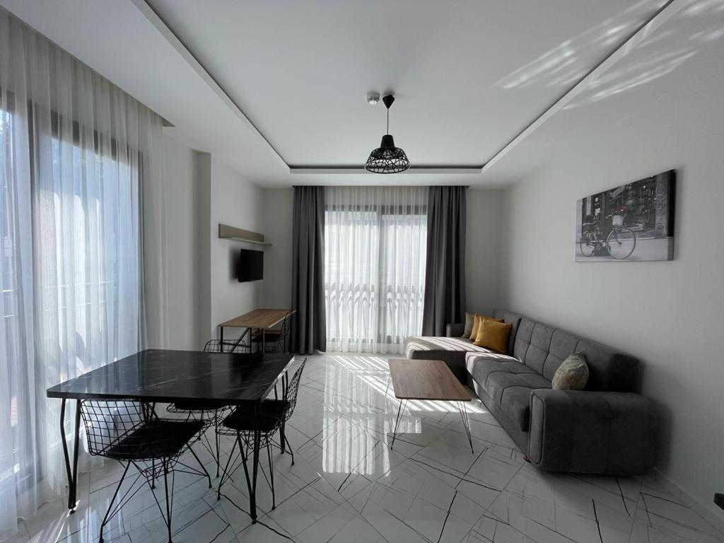 Lotus Apart Apartment Kuşadası Exterior photo